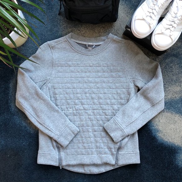 LULULEMON Sweatshirt - Picture 1 of 13